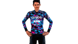 Photo 26-03-2023 12 15 30 avec arrière-plan supprimé-min