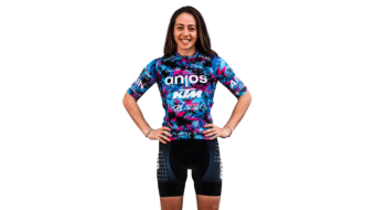 Photo 26-03-2023 12 22 01 avec arrière-plan supprimé-min